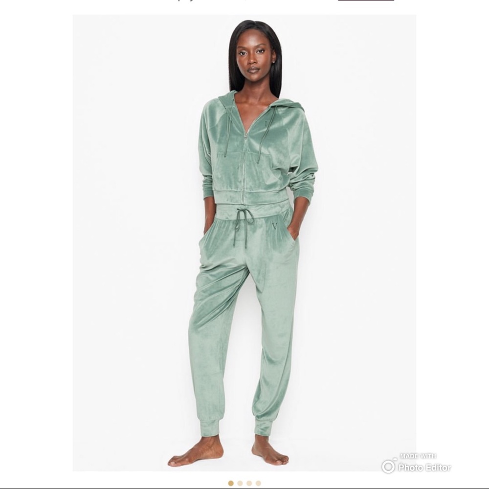 Victoria Secret Velour Jogger